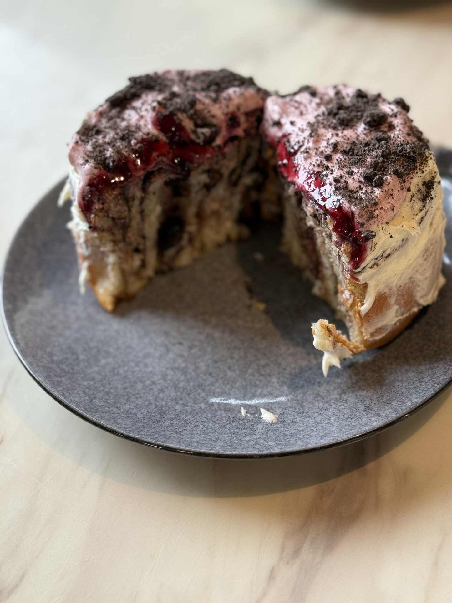 Filled with Flavour! Berry & Biscuit Scroll!