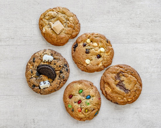 Mini M&M & Choc Cookie 8 Pack!